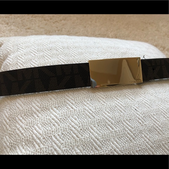 Michael Kors belt - Picture 2 of 4
